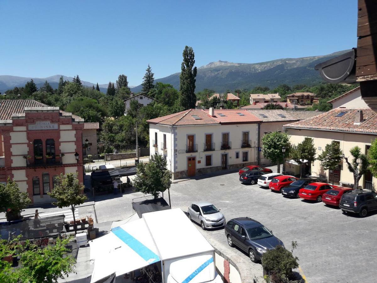 Plaza De La Villa 24 Rascafria Exterior photo